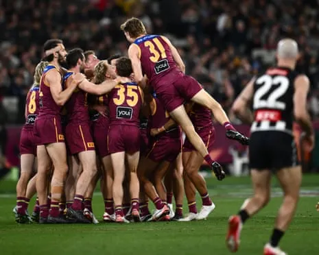 Brisbane Demolish Collingwood to Secure Grand Final Clash Against The Cats